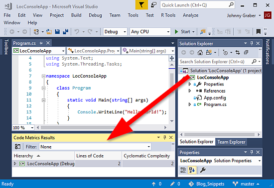 The code metrics show us next to the error list and the output windows