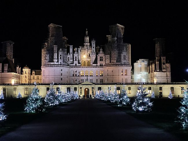 Christmas lights in chateau Chambord